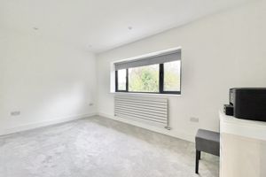 Photo 23- click for photo gallery